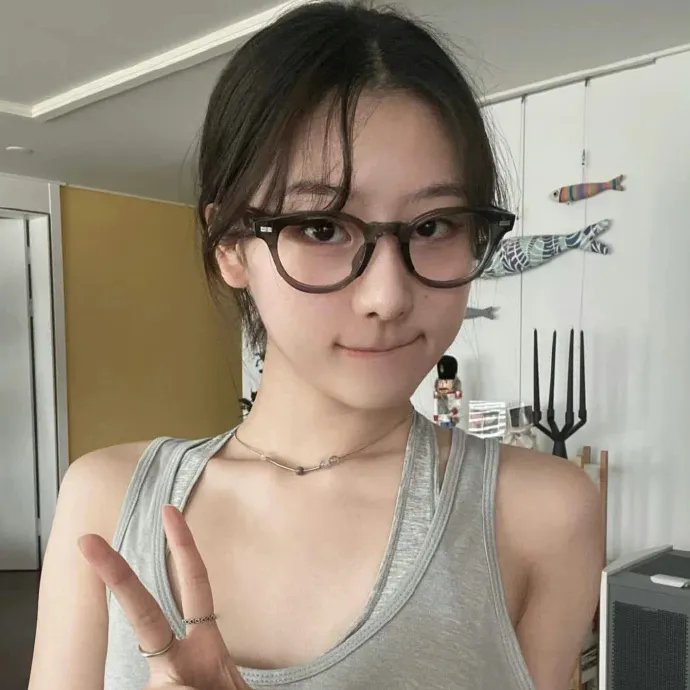 防暴女孩